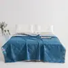 Colcha de verano refrescante de seda de hielo, lavable a máquina, colcha de aire acondicionado de helado, colcha refrescante de verano al por mayor transfronteriza, núcleo de colcha fina refrescante de seda de hielo