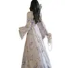 Vestido Largo Francés Estilo Resort de Playa para Mujer, Estampado Suave de Flor de Lirio, Mangas de Campana Fruncidas, Vestido Ajustado que Ceñe la Cintura