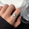Anillo abierto asimétrico con diseño de flor dorada blanca bañada en cobre, anillo para dedo índice, nuevo producto 2024