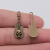 31X11Mm 1.8g Multicolor Material de Bricolaje Colgante de Aleación de Zinc Calavera Colgante de Guitarra