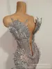 Vestido Mini Strapless Brillante de Diamantes Plateados de Lujo Atuendo de Cumpleaños para Mujer Sexy Disfraz de Performance Ropa de Escenario para Cantante