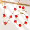 Conjunto de Colar e Pulseira de Trevo de Cinco Folhas Mais Vendido Transfronteiriço, Joias de Aço Inoxidável, Joias Versáteis e Modernas de Aço Titânio para o Dia a Dia
