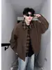 En stock marca de moda callejera americana estilo falso dos piezas bloques de color chaqueta de otoño de diseñador para pareja en marrón
