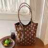 Bolsa balde de bolinhas estilo coreano transfronteiriça para mulheres, nova coleção outono 2026, bolsa de ombro grande de capacidade para o dia a dia, bolsa de axila