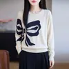 Nueva Colección Otoño/Invierno 2026: Suéter de punto de manga larga para mujer con cuello redondo, lana fina y corte holgado, con diseño jacquard de lazo