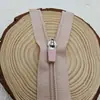 No disponible en stock. 5 Cremalleras de Nylon Abiertas para Ropa Escolar, Ropa de Trabajo, Blusas con Botonadura y Cremalleras de Sujetadores