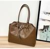 Bolsa Tote de Couro Macio de Grande Capacidade 2025 Nova Bolsa de Axila Moda Sofisticada Retrô Fecho Ombro Bolsa Grande