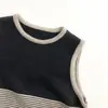 2026 Nuevo Estilo Otoño Suéter Casual Infantil Estilo Coreano Rayado Bloque de Color Cuello Redondo Tejido Chaleco para Niños