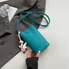 Otoño 2026 Nuevo Bolso Sencillo Casual Versátil para Teléfono Moda Textura de Lichi Estiloso para el Trabajo Bolso Cruzado para Mujer