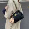 Bolsa Tote Satchel Elegante de Luxo Acessível Estilo Tweed para Mulheres Moda Outono Inicial Acolchoada com Corrente Bolsa de Ombro Único Transversal de Alta Qualidade