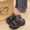Zapatillas de Nuevo Estilo para Mujer en Verano, Zapatos de Playa Antideslizantes para Interiores y Exteriores, Sandalias Versátiles de Pareja para Mujer