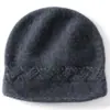 Gorro de cachemira nuevo modelo para otoño e invierno con exquisitos patrones, moderno y cálido, protege los oídos, gorro de punto a prueba de frío