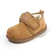 Botas de Neve Infantis 2026 Estilo Novo de Inverno Botas Curtas para Meninos Veludo Plus Espessura Plus Botas de Algodão para Meninas Sapatos de Algodão Quentes para Bebê