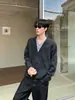 Chaqueta de punto de dos piezas falsas con cuello en V gris oscuro para hombre en otoño, estilo coreano, estilo preppy, suéter básico informal