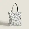 Bolsa Tote Acolchoada Patchwork Geométrico Tendência Nova Primavera/Verão 2026 Versátil Grande Capacidade Bolsa de Mão Floral Bolsa de Ombro para Compras