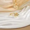 Anillo Giratorio de Nicho Personalizado para Mujer con Circonita Microincrustada, Elegante y Fresco, Sensación de Alta Gama, Joyería Versátil de Anillo Redondo con Diamantes Completos