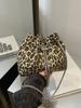 Bolso pequeño con estampado de leopardo, popular en Internet, 2024. Nuevo bolso para mujer, diseño de nicho, bandolera con cadena, mini bolso tipo cubo con cordón.