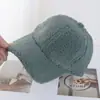 Gorra de Béisbol Verde Otoño e Invierno Color Sólido Simple que Favorece el Rostro Estilo Coreano Pequeño Ins Gorra de Pico de Felpa Versátil Sombrero de Lana de Cordero