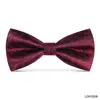Collar rojo ceremonia de boda novio traje de boda moño compromiso padrino corbata corbata traje color sólido