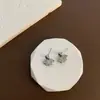 Aretes de Perlas Naturales, Exquisitos Minimalistas de Nicho para Mujer, Lujo Ligero de Alta Gama, Aretes S925, Accesorios para Orejas de Venta Caliente 2026