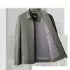 Nueva Chaqueta de Cuero Pu para Hombre Haining Ajustada Corta Cuello Solapa Primavera y Otoño 2025 Chaqueta Abrigo de Cuero para Hombres Jóvenes y de Mediana Edad