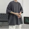 2022 Verano Nuevo Color Sólido Manga Corta Hombre T Camiseta de Cinco Puntos Moda Estudiante Holgada Media Manga Talla Grande Talla Grande