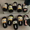Novas Sandálias de Velcro Plataforma Aumentadoras de Altura com Solado Grosso para Verão 2025 para Mulheres Usarem Fora Sandálias com Solado Plataforma e Solado Macio
