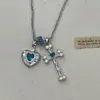 Collar con Colgante de Corazón Cruzado Azul Hielo de Alta Gama Estilo Francés, Gargantilla Clavicular de Moda Dulce y Fresca
