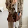 Otoño Invierno Retro Gamuza Mate Felpa Bolso Bajo el Brazo Mujer 2026 Nuevo Bolso Tote Simple Gran Capacidad Hombro Único Bolso Grande