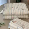 Exportado a Corea, Juego de Tres Piezas de Cubre Cama de Algodón Doble Cara, Colcha de Algodón Acolchada de Cuatro Estaciones Antideslizante Libre de Arrugas, Colchoneta de Tatami