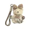 Macacão Waffle Fashion Chaveiro de Pelúcia Ursinho Cartoon Laço Estampa Leopardo Criativo Boneca Charme para Bolsa Fofa