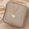 Colar Pingente Olho de Gato Simples Estilo Coreano Aço Titânio Design de Nicho Luxo Leve Corrente Clavicular de Pérola Joias Versáteis