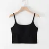Chal de primavera y verano para dropshipping con almohadillas en el pecho, tirantes ajustables, diseño de copa integrada, crop top corto con cuello en U para mujer