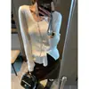 Moqi Otoño Nuevo Estilo Coreano Moda Diseño Elegante Cuello Asimétrico Cuello en V Tejido de Canalé Cárdigan Básico MQ1833