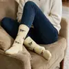 Meias de algodão femininas sob medida para primavera e outono, espessadas, OEM/ODM, fornecidas diretamente de uma fábrica de meias em Zhuji