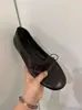 Zapatos de una sola pieza estilo coreano, suaves, cómodos, punta redonda, con lazo, boca poco profunda, 2026 Otoño, Nuevas Llegadas, sin cordones, suela plana, zapatos para el trabajo