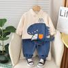 Traje de bebé de primavera y otoño con dinosaurio bordado de dibujos animados para niños, nueva y atractiva camisa de manga larga para primavera y otoño 2024 para niños pequeños