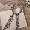 Colar Cachecol de Seda com Contas Estilo Old Money Artístico Retrô Corrente de Suéter de Luxo de Nicho Ajustável Múltiplas Formas de Usar