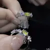 Anillo de Colores para Mujer Ins Nicho Alta Moda Lujo Ligero Personalidad Colorida Temperamento Anillo Dedo Índice Mejor Amiga Estudiante Trendy Dedo