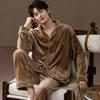 Pijama de Flanela para Homens 2026 Novo Estilo Outono e Inverno, Forrado com Fleece, Espessado, Quente, Simples e Estiloso, com Gola Lapela, Roupa de Casa
