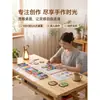 Centro de experiência de artesanato DIY comercial com uma mesa de mosaico, uma mesa dedicada para arte em mosaico e uma mesa de mosaico de madeira maciça, moderna
