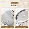 La Taza para Enjuague Bucal Viene con un Asa y un Diseño de Patrón Vertical, Haciéndola Fácil de Tomar. la boca redondeada de la taza no raspa la boca. El Plástico Grueso No Tiene Miedo a Caerse