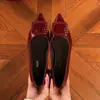Zapatos planos de punta fina y escote bajo para mujer, nueva colección otoño 2026, hebilla cuadrada, tacón grueso, estilo slip-on, versátiles, cómodos, adecuados para el trabajo y el trayecto diario, zapatos pequeños de piel