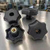 Perilla de 47 mm-m8 de siete ángulos estrella Flor de Ciruelo Agujero Pasante perilla de plástico perilla de nailon fabricantes de perillas de plástico