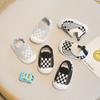 Zapatos Transpirables para Niños de Primavera y Otoño para Interiores y Exteriores Suela Suave para Bebé Anticolisión Zapatos para Niños Pequeños Niños y Niñas Moda Zapatos de Malla Tejida Voladora Modernos