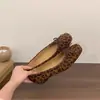 Zapatos Mary Jane retro de estilo francés con punta cuadrada para mujer, zapatos de una sola suela poco profundos con lazo de gamuza, zapatos planos cómodos y versátiles, zapatos de abuela