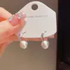 Pendientes redondos de metal cepillado de estilo retro francés, artesanía sencilla, con un diseño único y lujoso para mujer