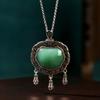 Colgante candado Ruyi para dama al por mayor artesanía retro de plata incrustado imitación jade estilo retro chino palabra de la suerte Paz collar candado