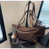 Bolso Retro de Gran Capacidad Transfronterizo para Mujer Otoño e Invierno 2026 Nuevo Bolso de Hombro de Moda Bolso Almohada Versátil para el Trabajo