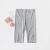 Pantalones hasta la rodilla para niñas, versátiles y elegantes para niños, leggings casuales de seda helada para exteriores, finos de algodón puro modal